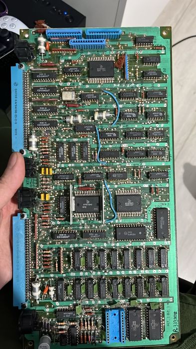 Приём плат и радиодеталей