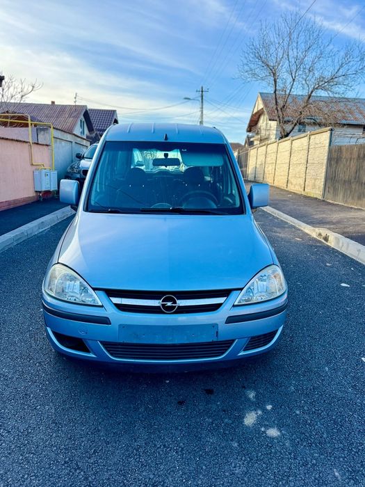Vand / schimb opel combo 1.3 2008