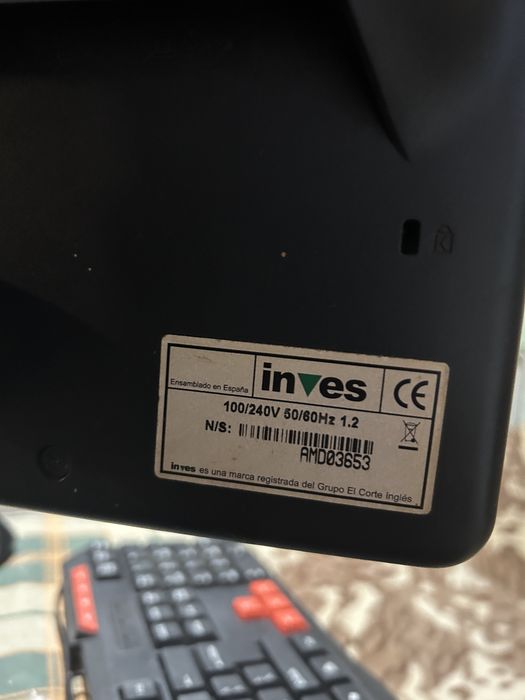 Unitate + monitor