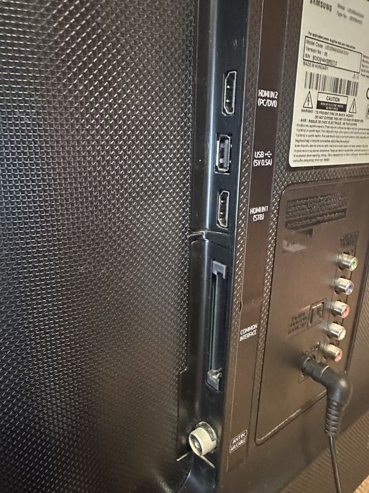 Телевизор SAMSUNG