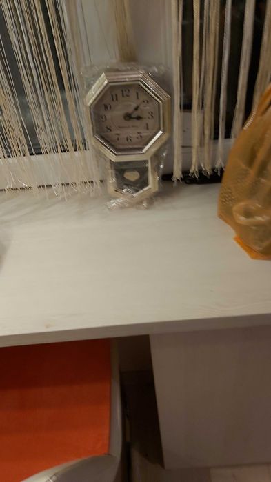 Настенные часы CITIZEN с маятником и боем.