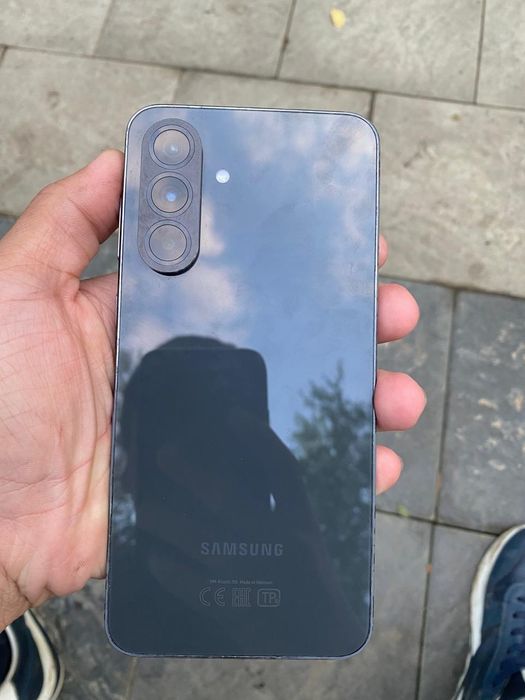 Продам или обменяю samsung a56 256гб