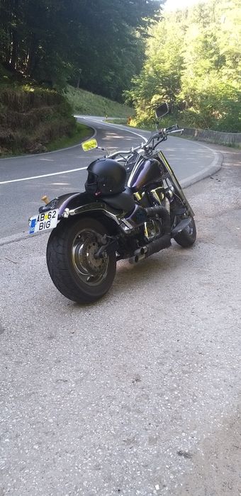 Suzuki intruder custom vl 1500lc