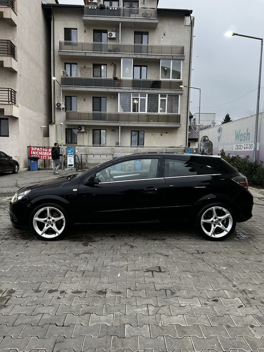 Opel Astra H GTC Panoramic Keyless Entry/Go