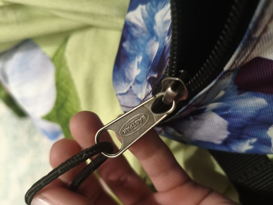 Продаю поясную сумку estpak