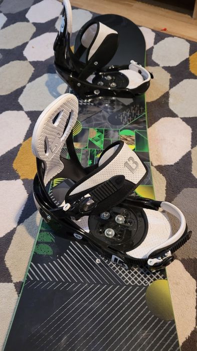 Placa snowboard Burton 145 + legaturi Burton