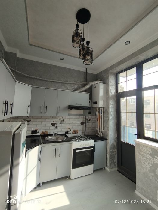 Uy ijaraga beriladi.