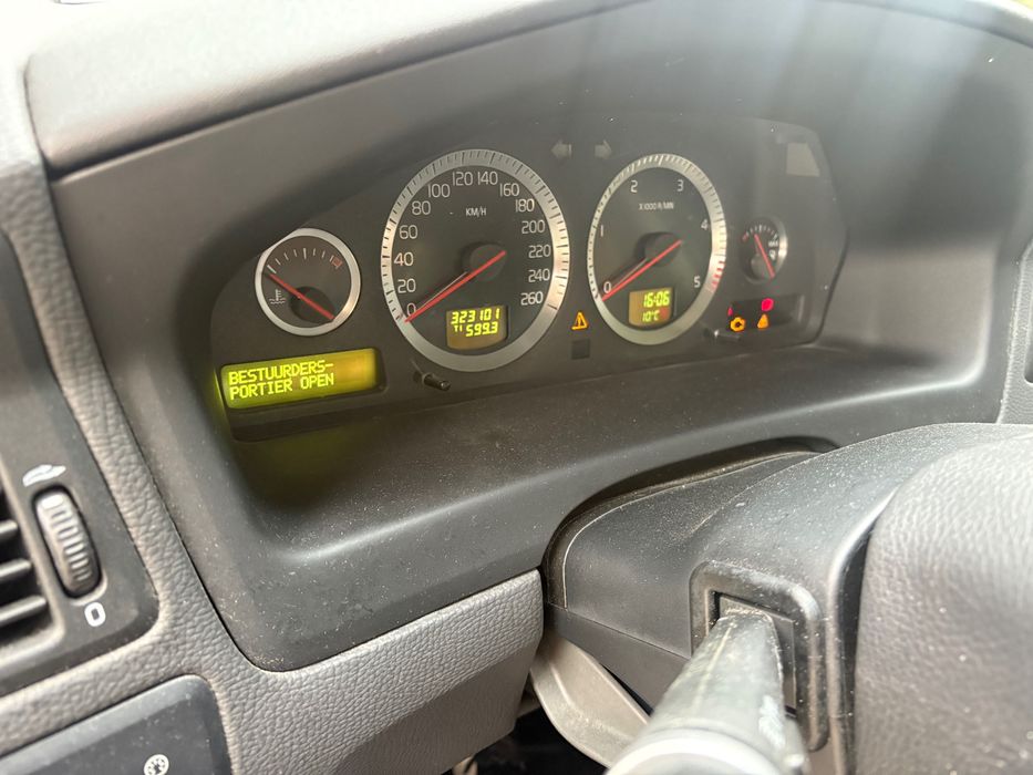 Volvo S60 200009 Miercurea-Ciuc • OLX.ro