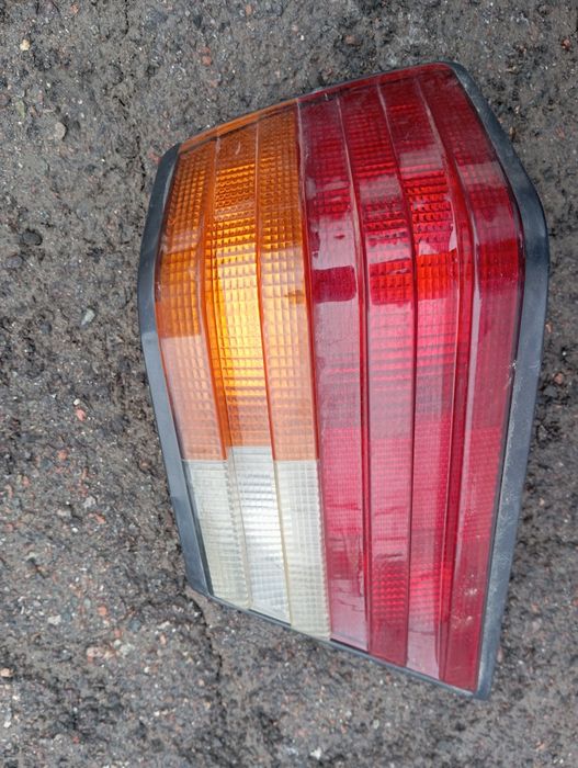 Продам задние плафоны