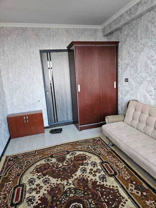 Продаётся квартира в общежитие.