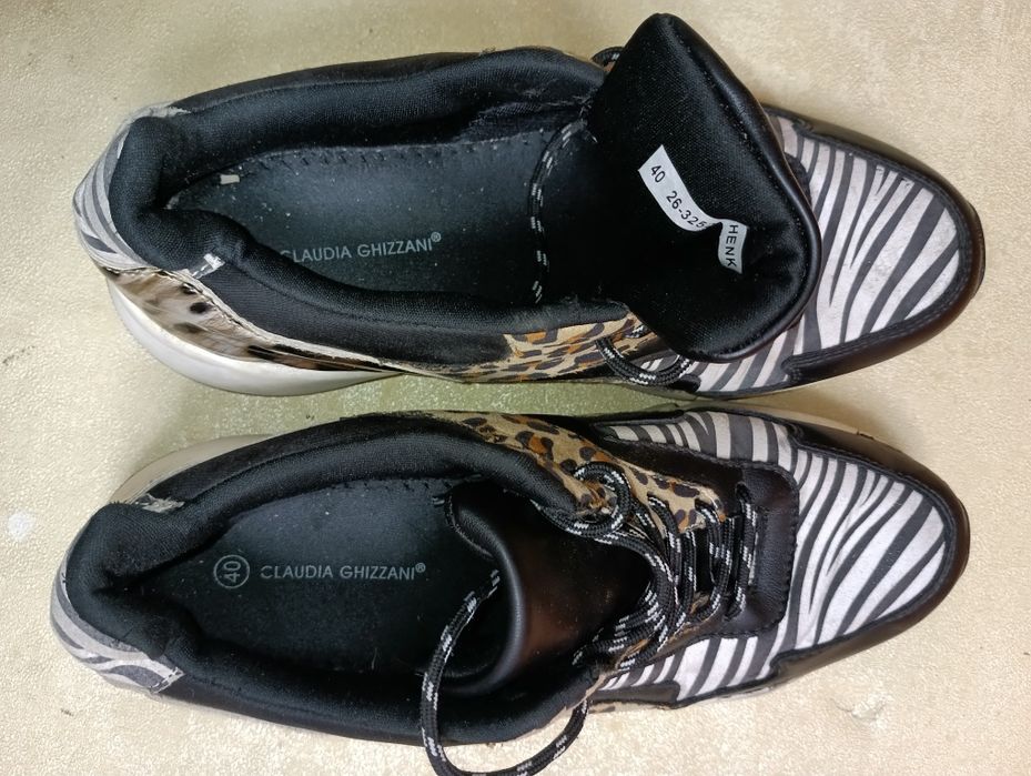 Claudia Ghizzani N 40 кожени - 27 лв
