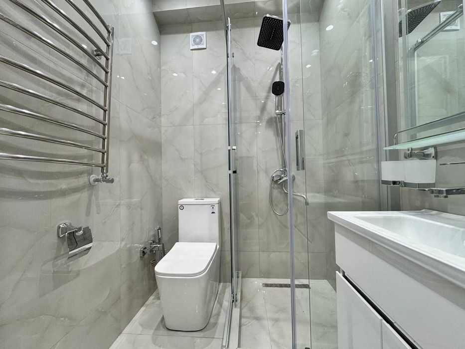 Луначарский продажа 2 комнатной квартиры, новостройка