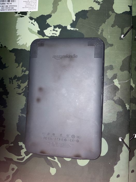 Amazon Kindle 3 de vânzare