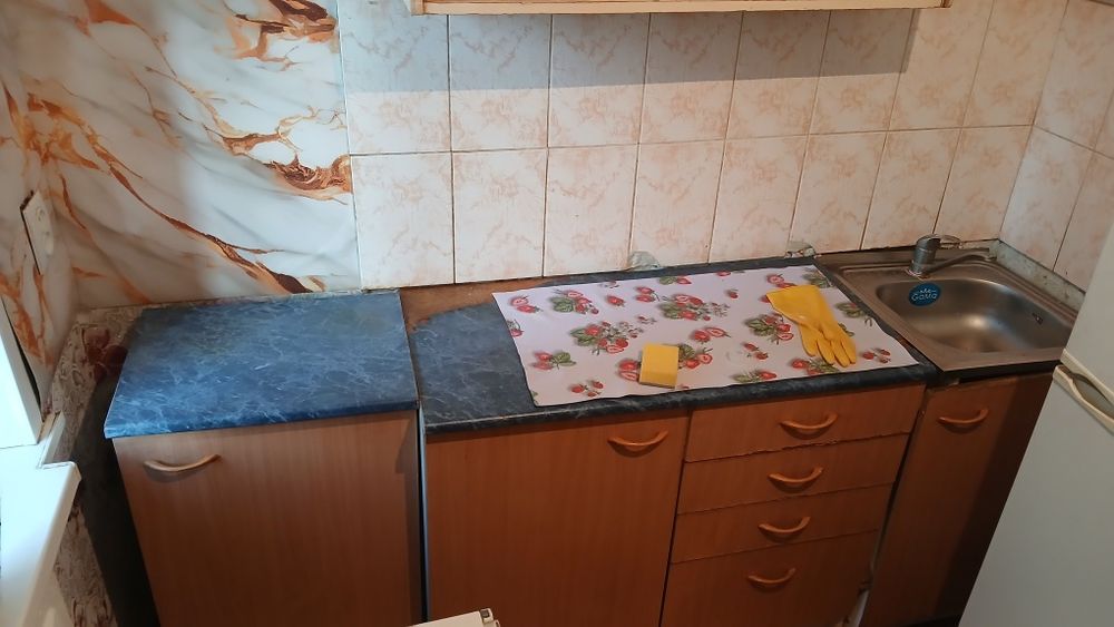 Отдам кухонный гарнитур