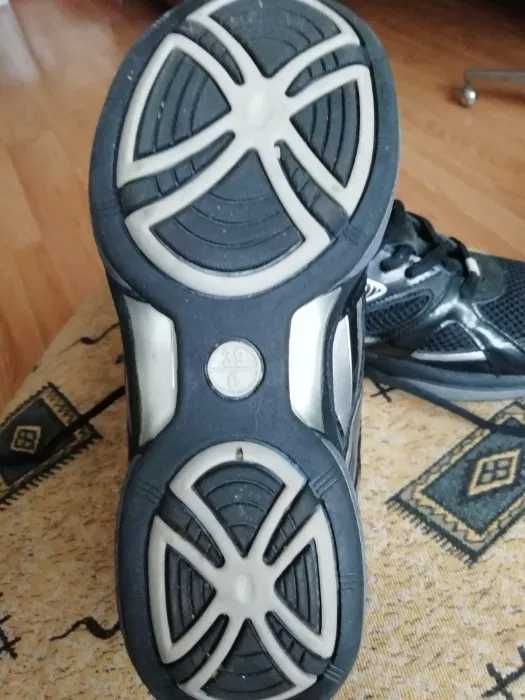 Adidasi Crivit Sports nr.39