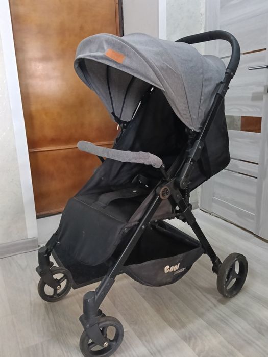 Продам детскую коляску