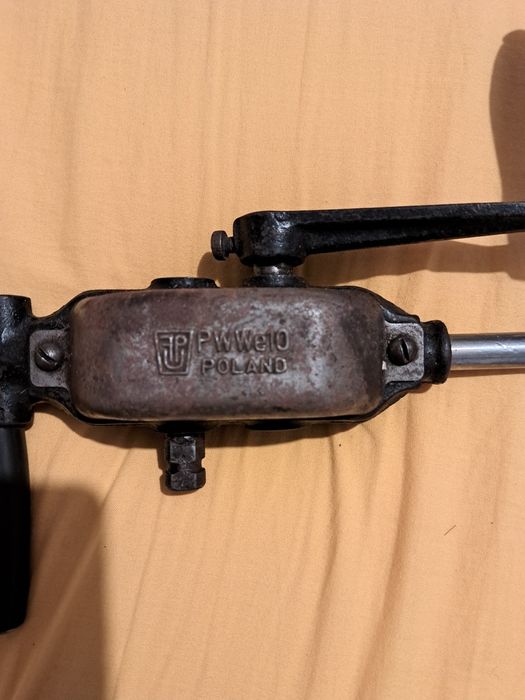 vand bormașină veche