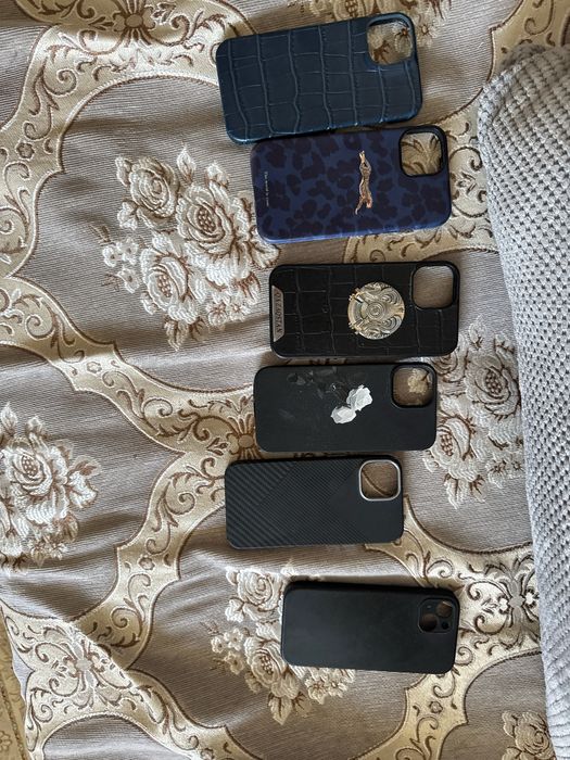 чехлы на iphone 13