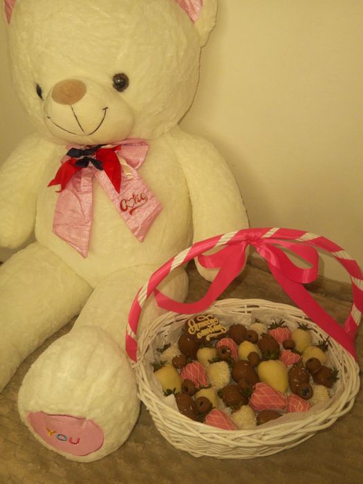 Мишка миленький и огромный