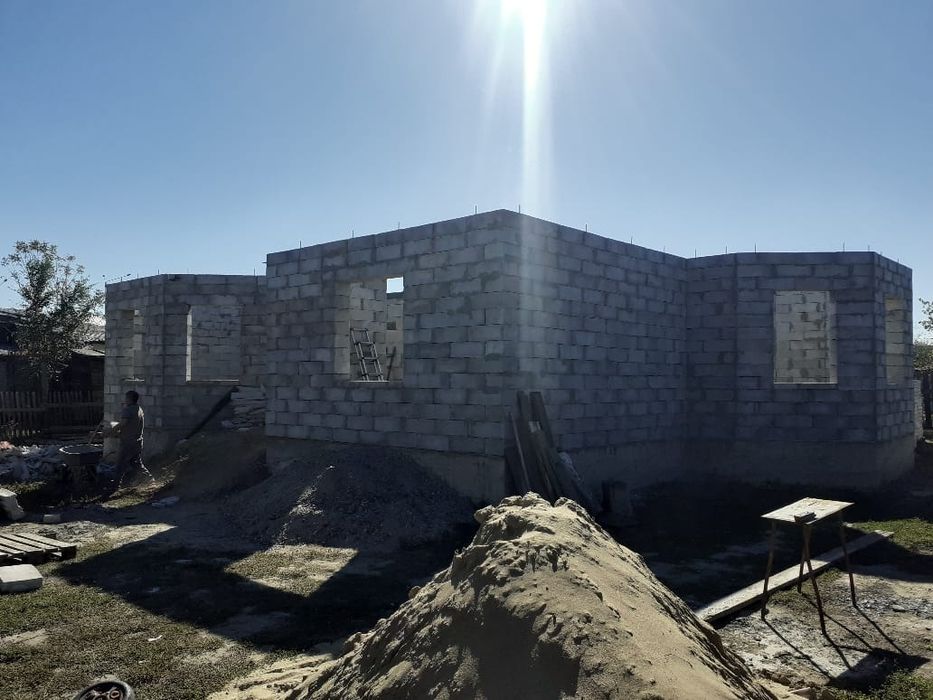 От фундамента до крыши