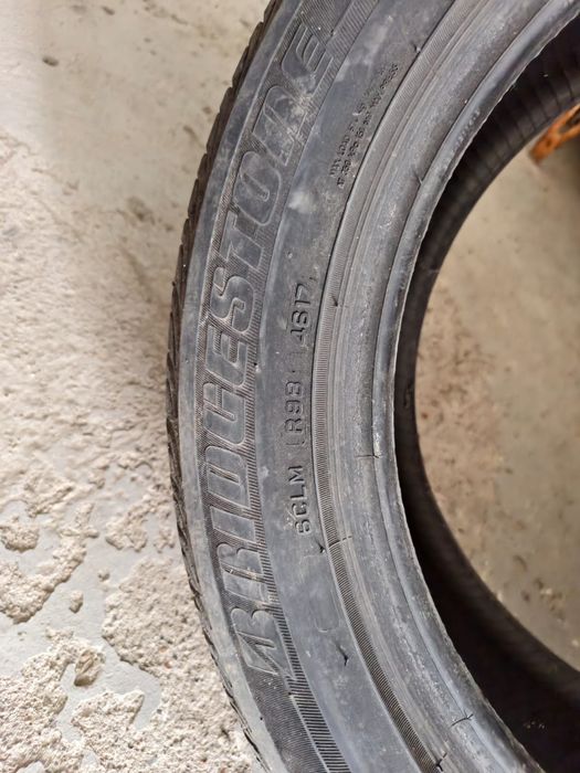 Продам летние шины 215/55/17