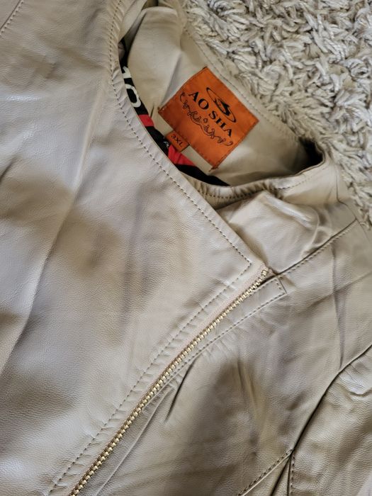 Продам куртку эко- кожа