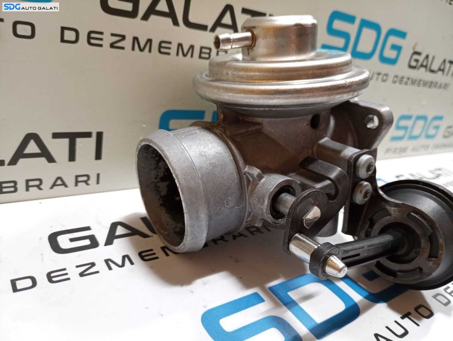 EGR Volkswagen Golf 5 1.9 TDI 2004 - 2008 Cod 038131501G 038129637B 7241D [M6391]
