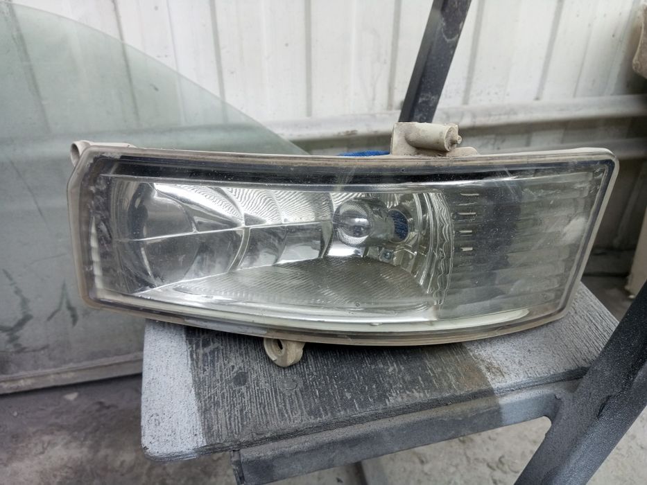 Противотуманная фара Камри 30 Левая