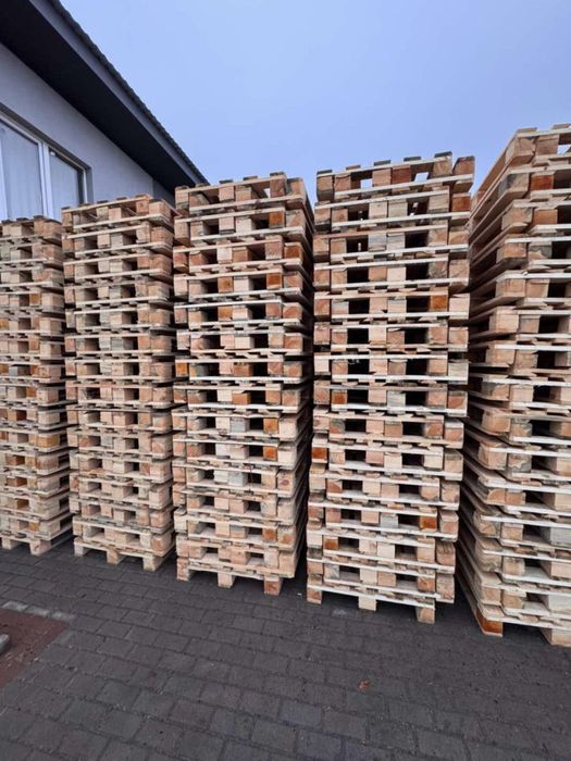 Paleti lemn cantități mari – preț bun