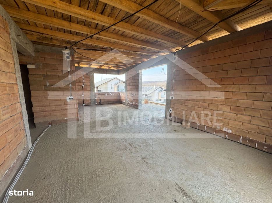 Casa cu 4 camere, 122 mp utili, Zona Livezeni