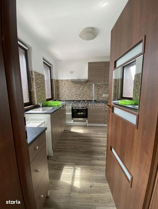 3 camere in vila Bucurestii Noi spatios, luminos