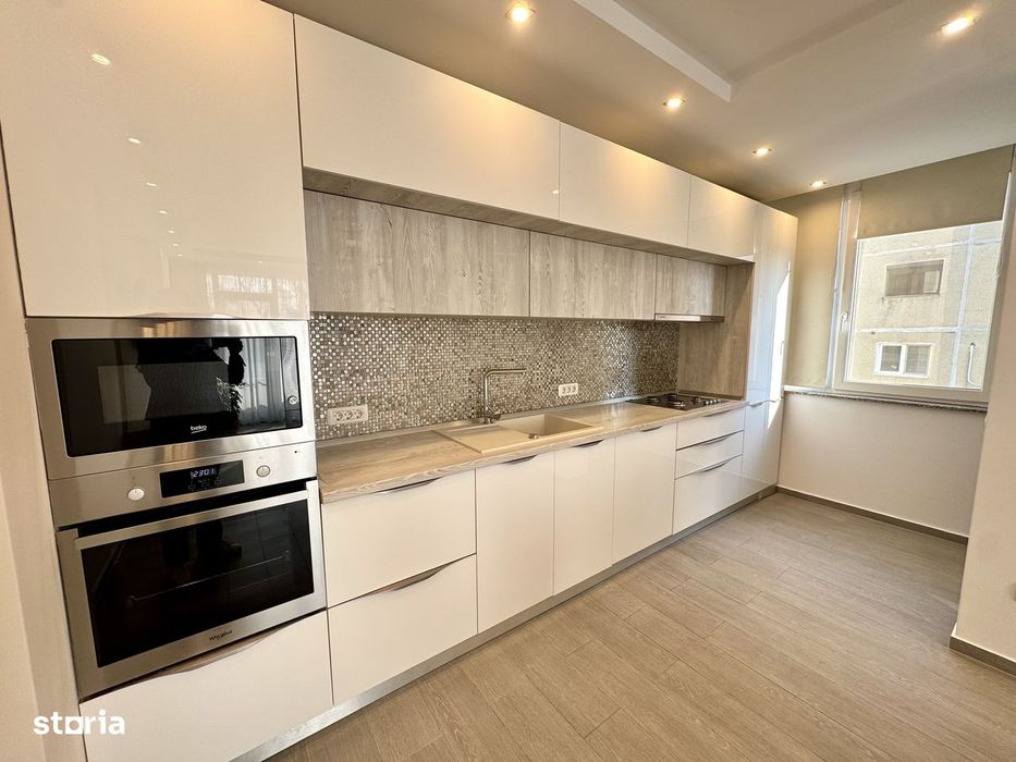 Inchiriez apartament 3 camere + parcare, amenajat modern, Micalaca