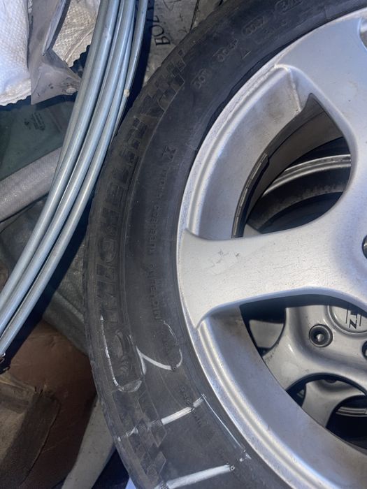 Продам 4 диска с резиной