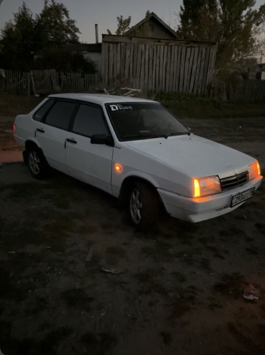 Ваз 21099 ,1999 года