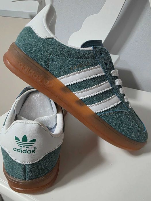 Adidas Gazelle marimea 39