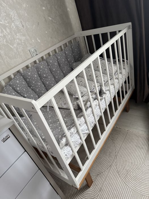 Продам кроватку