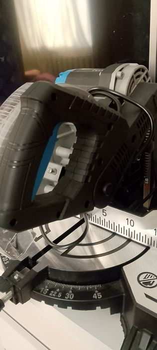 Торцовочная пила