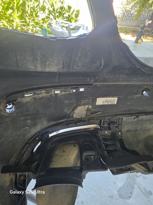 Продам бампер на Mercedes w222