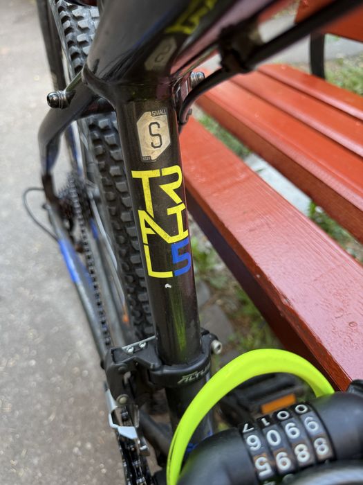 Bicicletă MTB Cannondale Catalyst 4 26” Cadru S furcă blocabilă