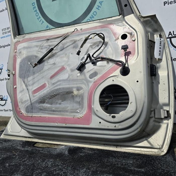 Portiera usa stanga fata Opel Zafira B Facelift