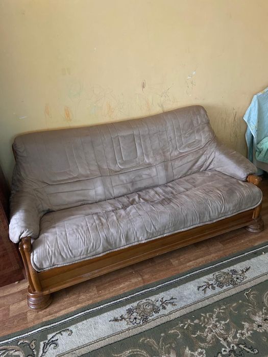 Диван отдам даром самовывоз