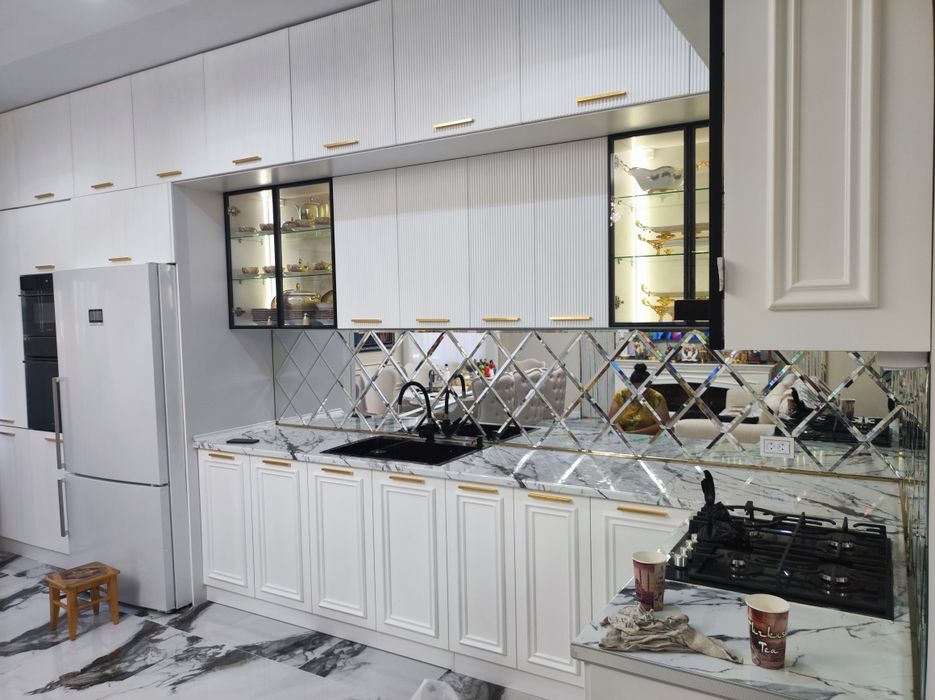 Ромбик Зеркила Ойна кесиш хзмати.Rombik o'rnatish xizmati витрина polk