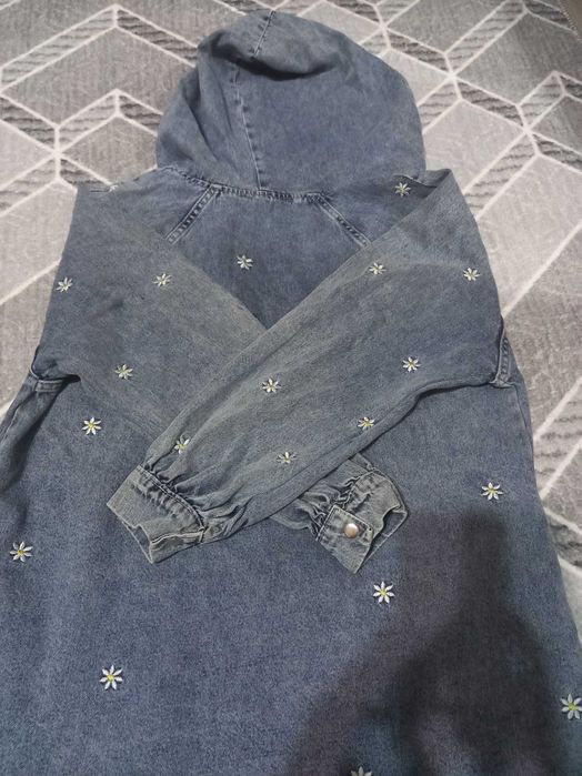 Дънково яке с качулка