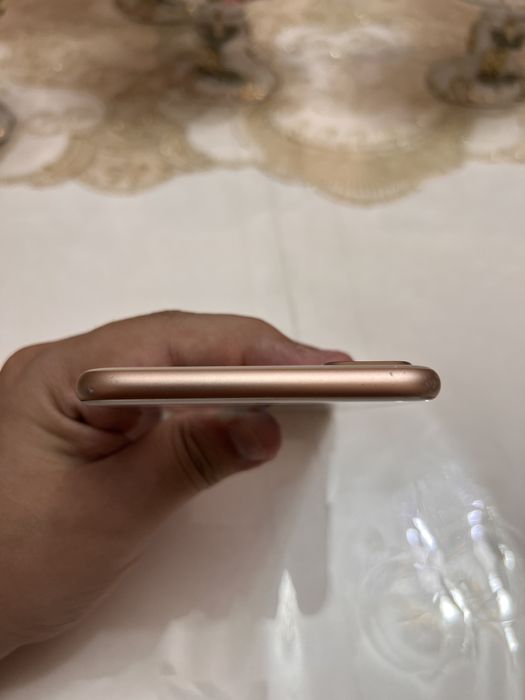 Iphone 8 plus gold 64 gb