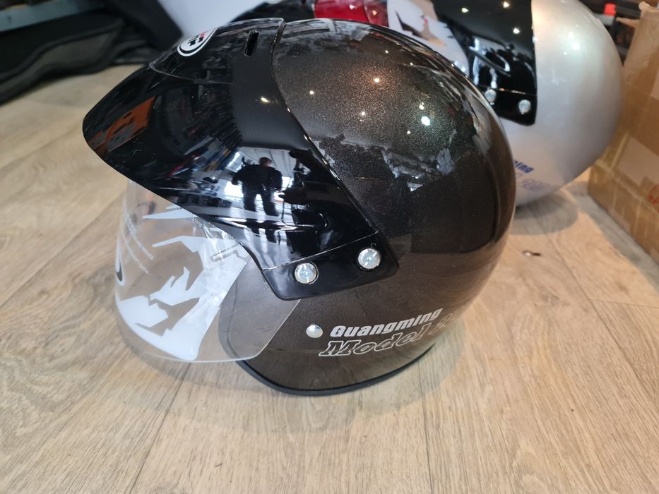 Каска за мотор размер L