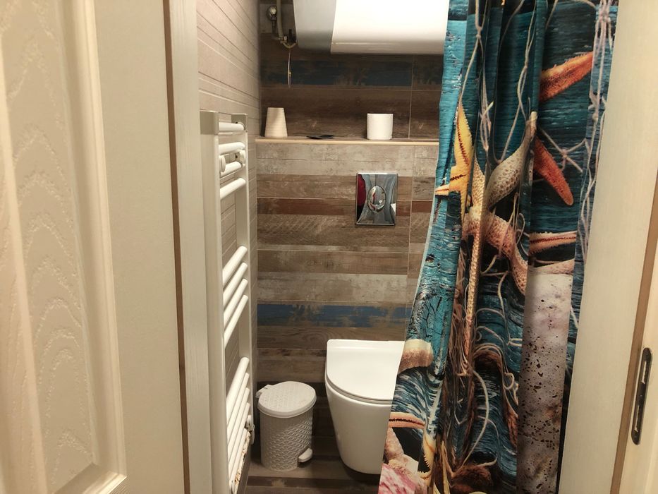 Студио Орхидея до МУ, ВВМУ и ИУ - Варна