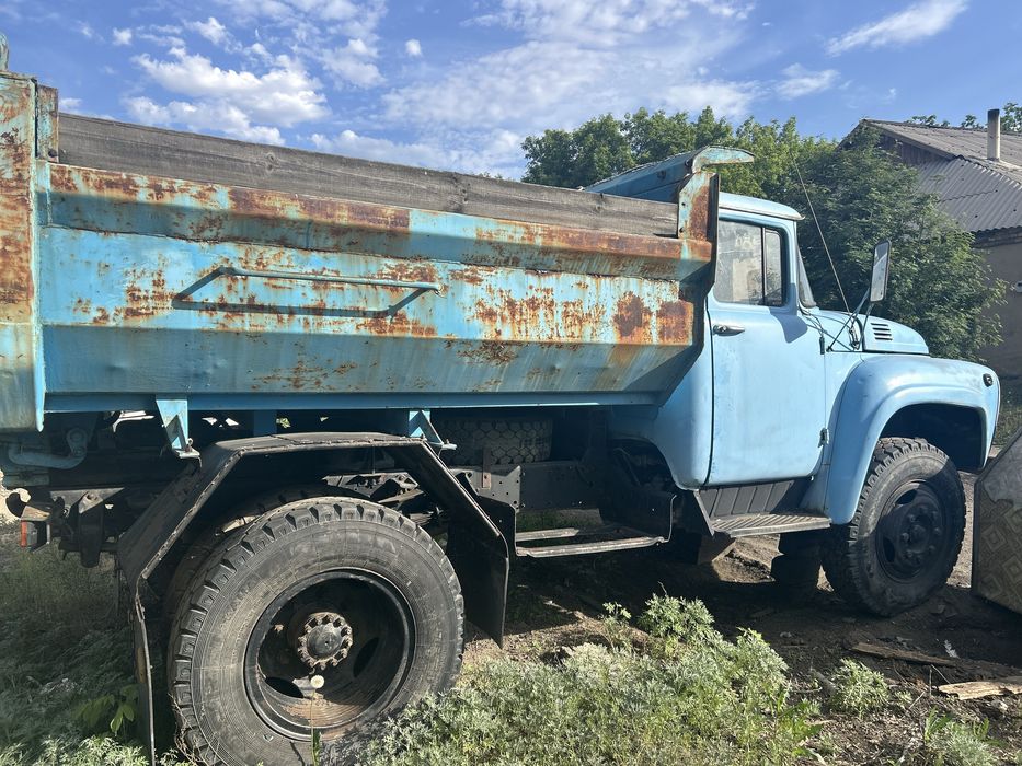 Продам зил самосвал