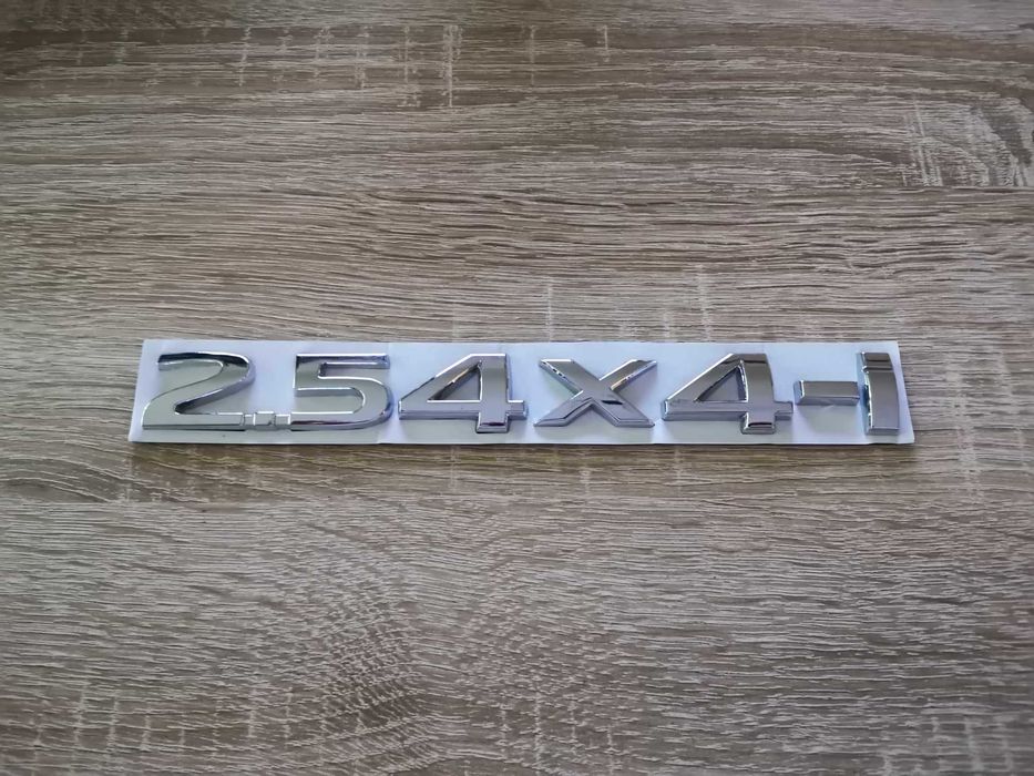 сребрист надпис 2.5 4x4-i за Нисан Nissan