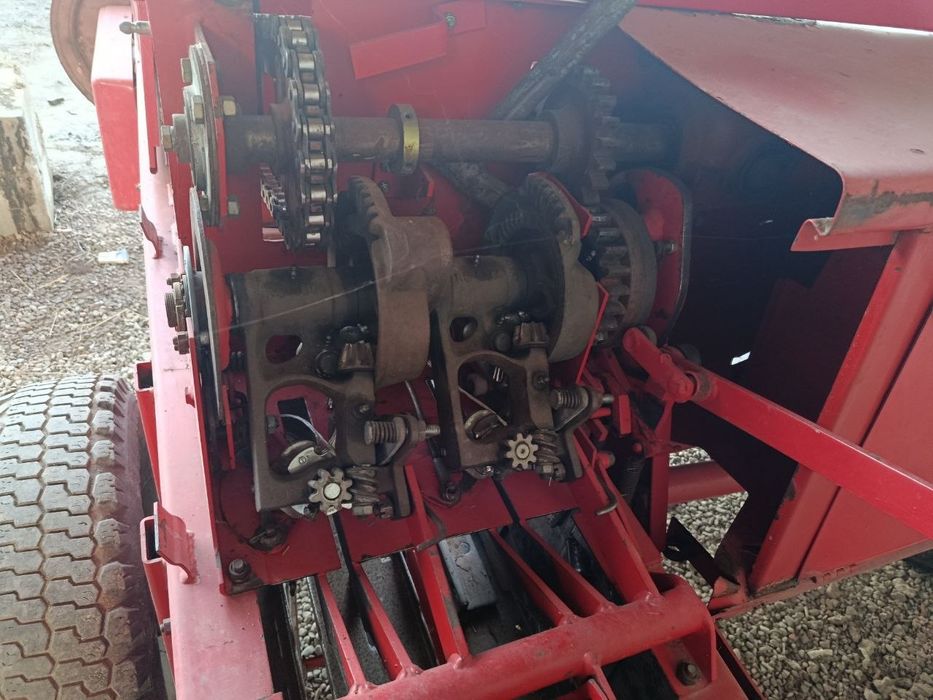 Belarus MTZ 80 & Zet 511 press padborshik