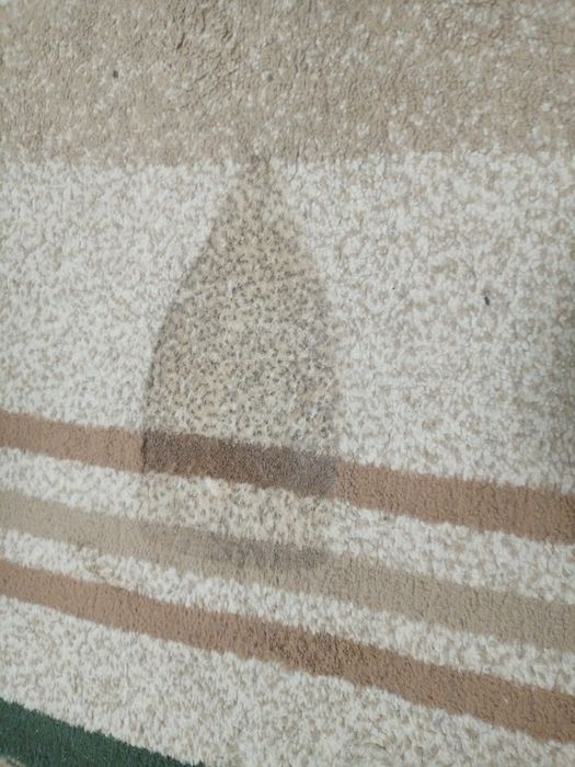 Ковер б/у. Размер 2,5*3,5.